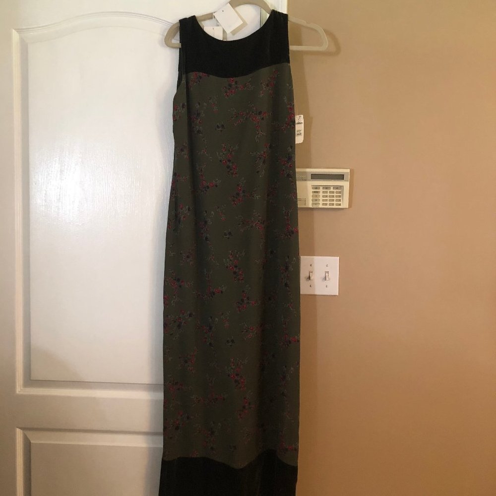 Long dress, gown, evening wear